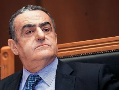 X.Aθανασίου: «Kάτσε ρε φίλε - Πώς ξέρεις ότι η Novartis είναι το μεγαλύτερο σκάνδαλο»;